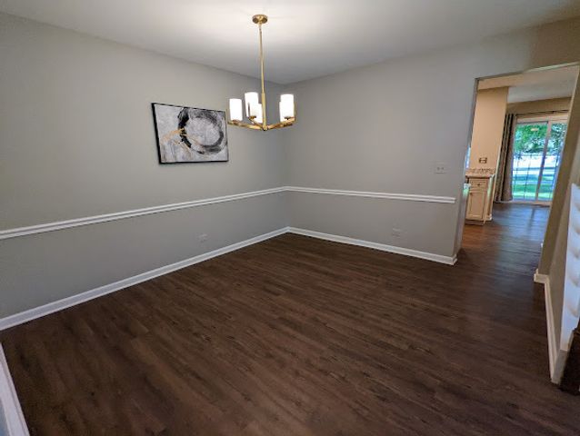 17720 W Running Creek Court, Gurnee, IL 60031