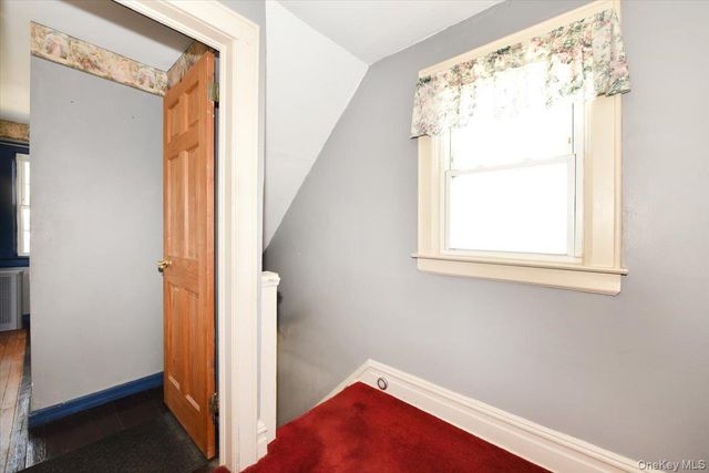 83 Cambridge Street, Valley Stream, NY 11581