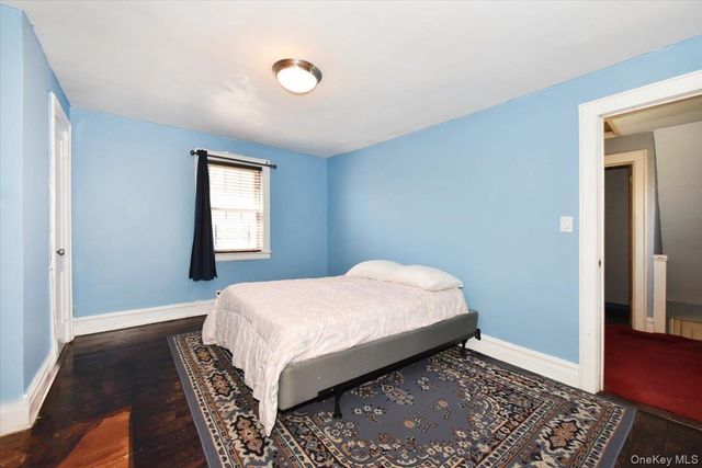 83 Cambridge Street, Valley Stream, NY 11581