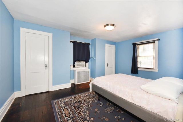 83 Cambridge Street, Valley Stream, NY 11581