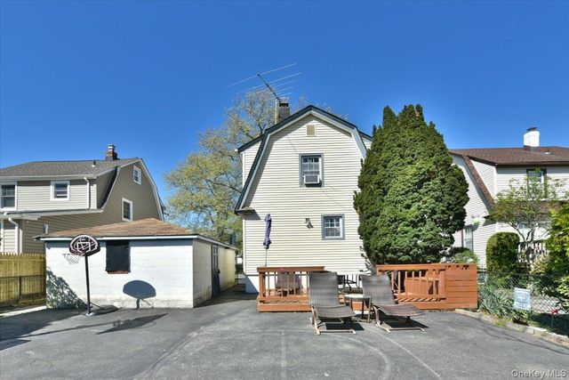 83 Cambridge Street, Valley Stream, NY 11581