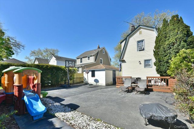 83 Cambridge Street, Valley Stream, NY 11581