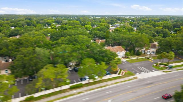 2350 FLETCHERS POINT CIRCLE, Tampa, FL 33613