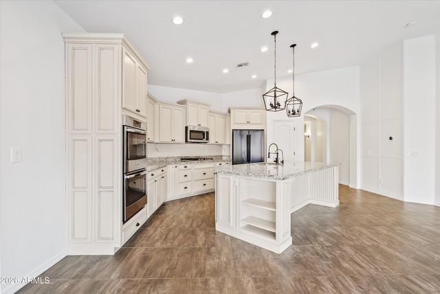 22218 E CHERRYWOOD Drive, Queen Creek, AZ 85142