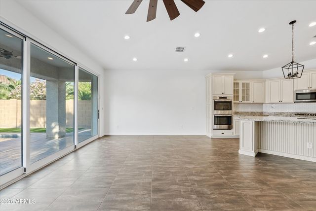 22218 E CHERRYWOOD Drive, Queen Creek, AZ 85142