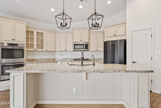 22218 E CHERRYWOOD Drive, Queen Creek, AZ 85142