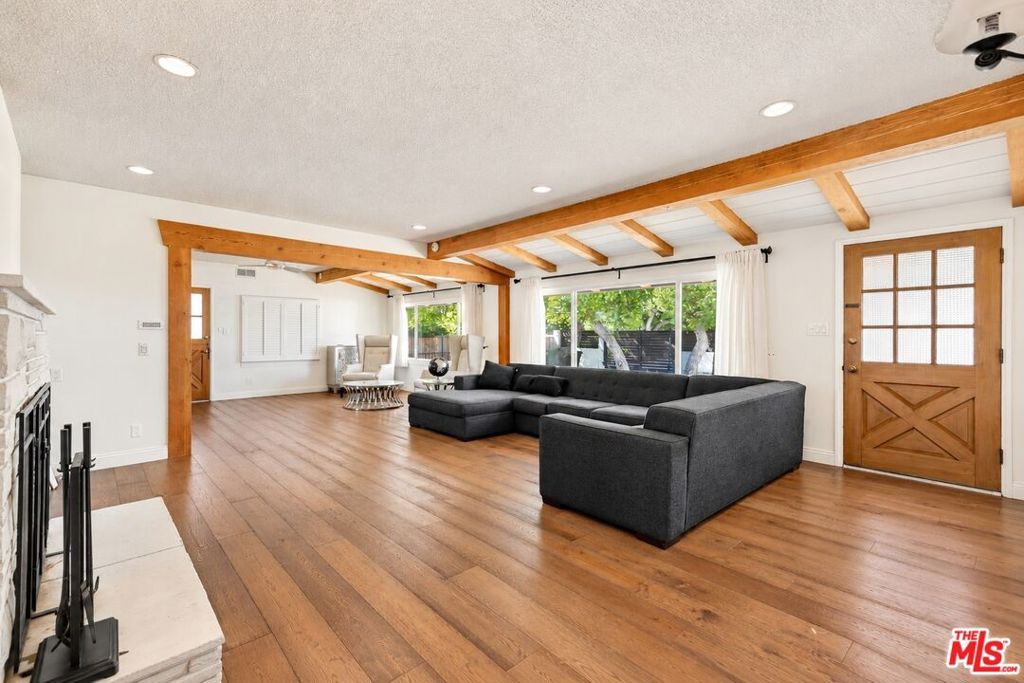 5738 Rhodes Avenue, Valley Village, CA 91607 — photo 5