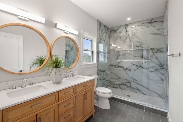56 Indiana Terrace 56, Newton, MA 02464