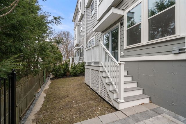 56 Indiana Terrace 56, Newton, MA 02464