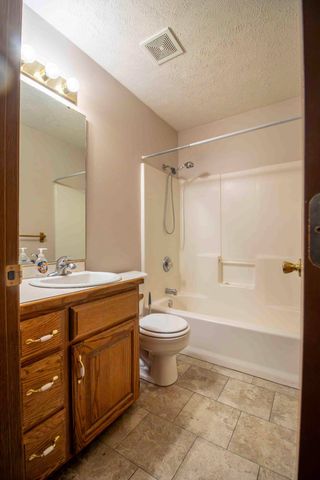 2919 W Page Street, Springfield, MO 65802