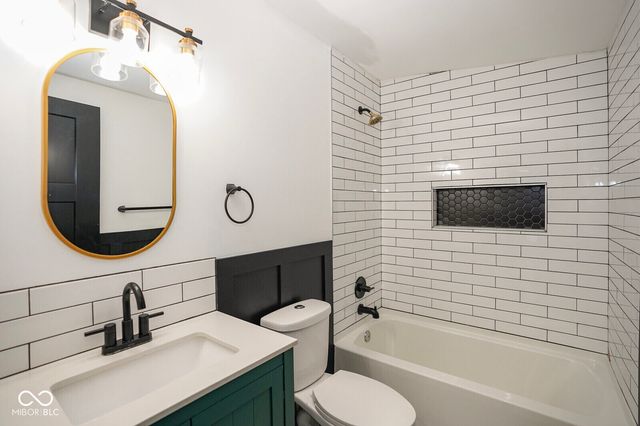 1852 Singleton Street, Indianapolis, IN 46203