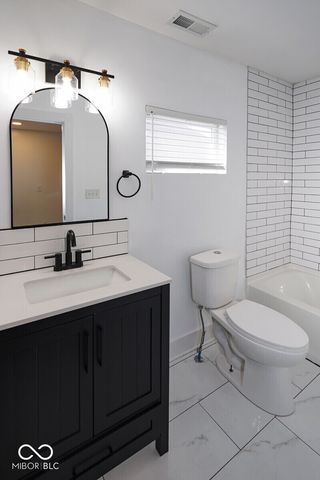 1852 Singleton Street, Indianapolis, IN 46203