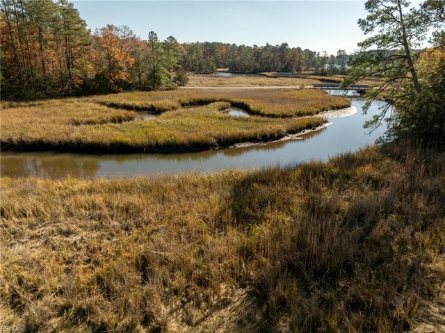 3.87ac Cunningham LN, Gloucester, VA 23061