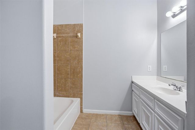 3141 Cr 81, Rosharon, TX 77583