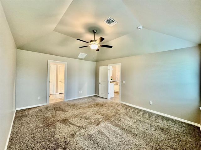 8332 Rainier Street, Edmond, OK 73034