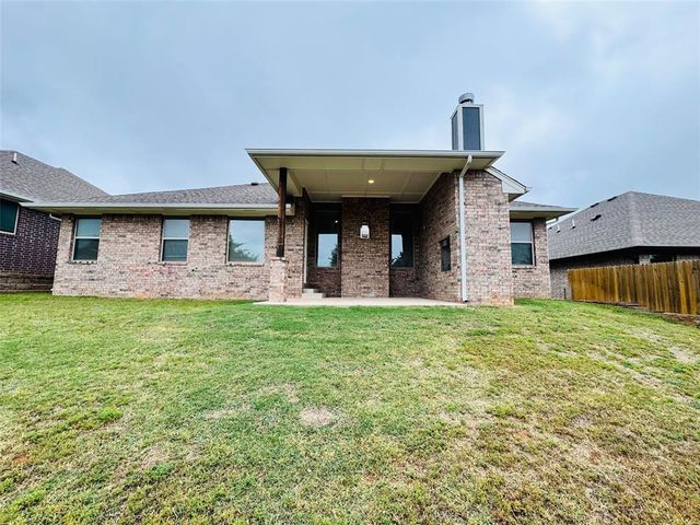 8332 Rainier Street, Edmond, OK 73034