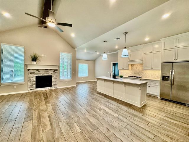 8332 Rainier Street, Edmond, OK 73034