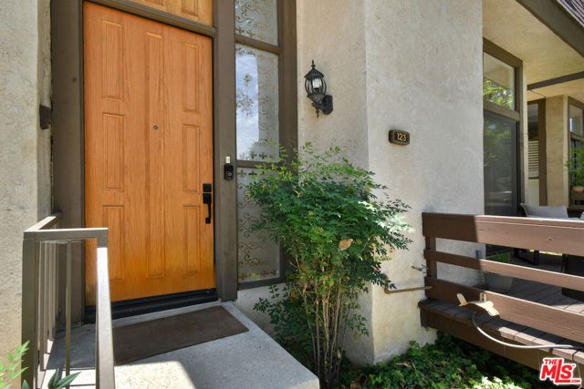 9000 Vanalden Avenue 123, Northridge (los Angeles), CA 91324
