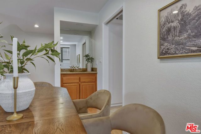 9000 Vanalden Avenue 123, Northridge (los Angeles), CA 91324