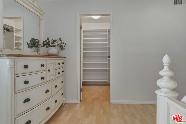 9000 Vanalden Avenue 123, Northridge (los Angeles), CA 91324