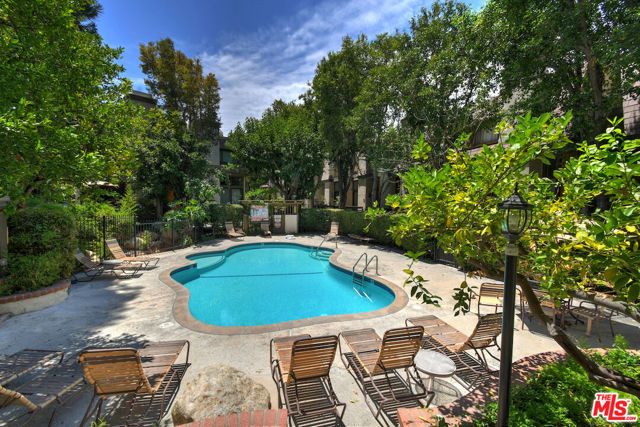 9000 Vanalden Avenue 123, Northridge (los Angeles), CA 91324