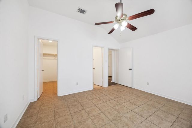 4010 Cary Creek Drive, Baytown, TX 77521