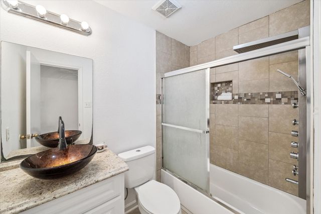 4010 Cary Creek Drive, Baytown, TX 77521
