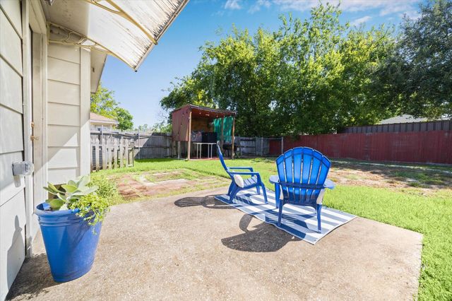 4010 Cary Creek Drive, Baytown, TX 77521