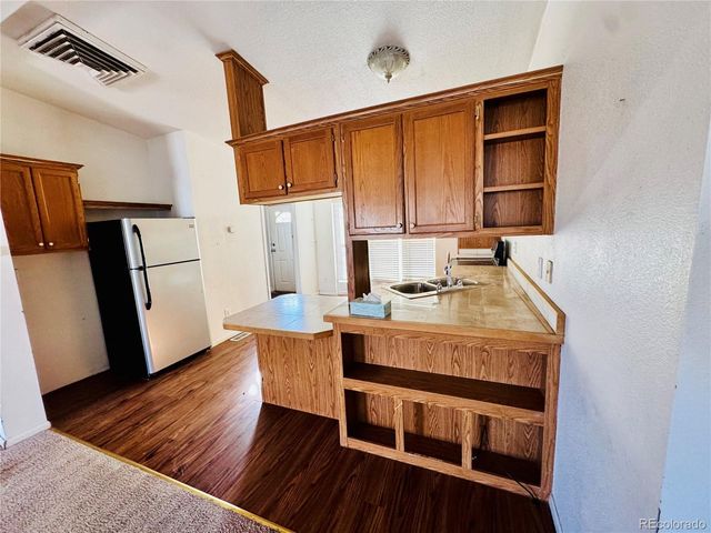 6651 E 78th Avenue, Commerce City, CO 80022