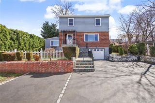 14 Emerald Place, Yonkers, NY 10703