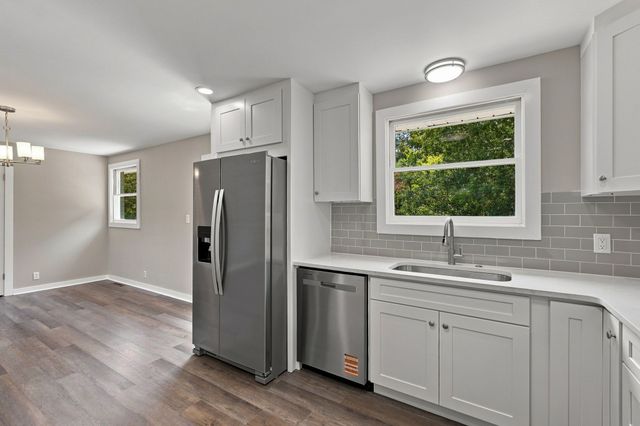 1614 Shady Cir, Lebanon, TN 37087