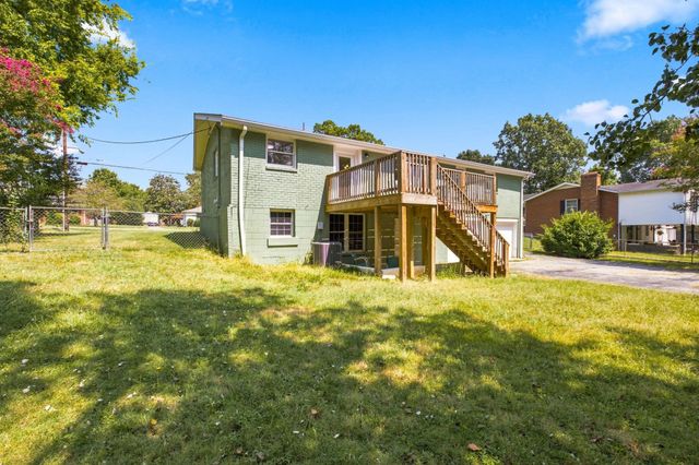 1614 Shady Cir, Lebanon, TN 37087