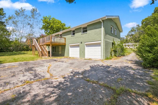 1614 Shady Cir, Lebanon, TN 37087