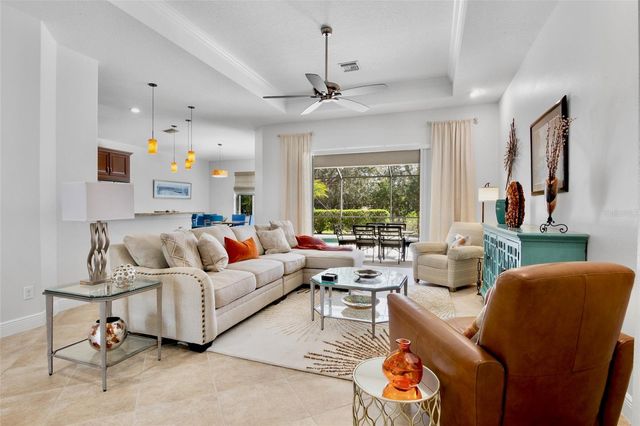 7608 RIO BELLA, Bradenton, FL 34201