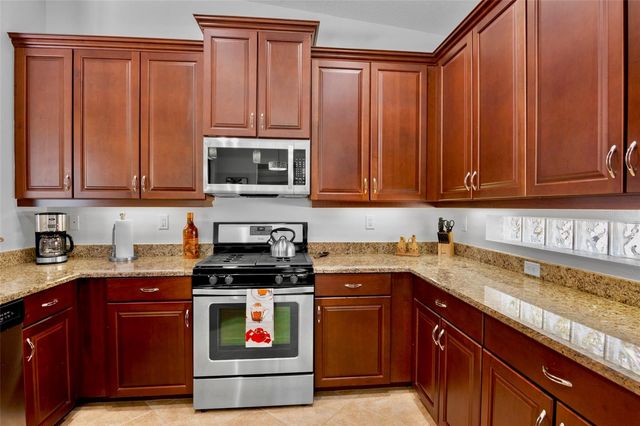 7608 RIO BELLA, Bradenton, FL 34201