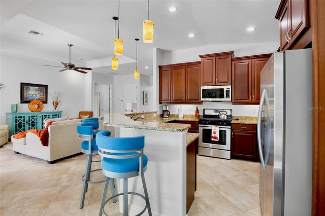 7608 RIO BELLA, Bradenton, FL 34201