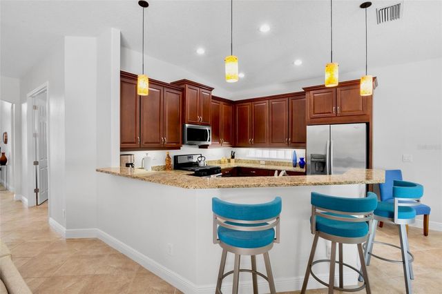 7608 RIO BELLA, Bradenton, FL 34201