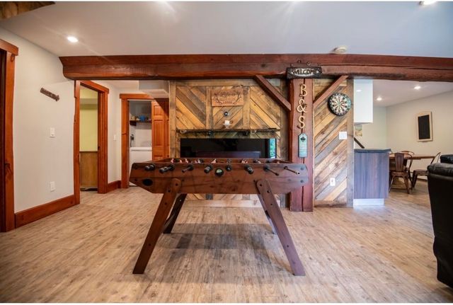 60 Bowlsville S Road, Mount Holly, VT 05758