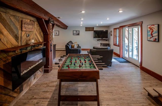 60 Bowlsville S Road, Mount Holly, VT 05758