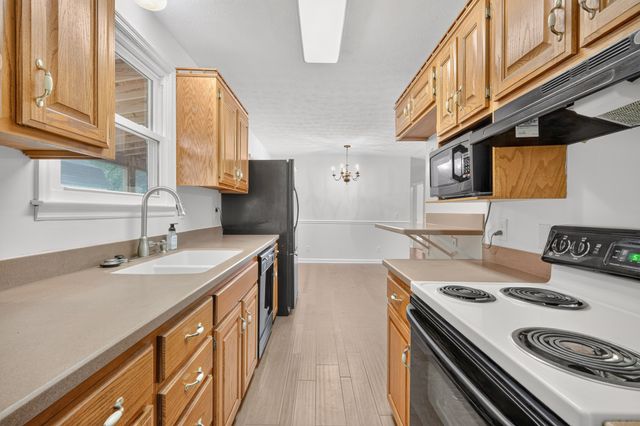 4218 Long Hollow Pike, Goodlettsville, TN 37072