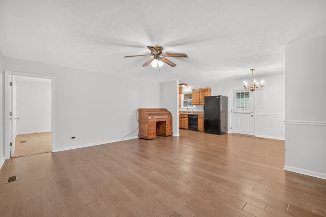 4218 Long Hollow Pike, Goodlettsville, TN 37072