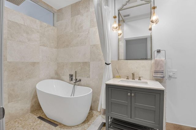 21237 Harrow Court, Boca Raton, FL 33433
