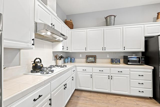 3931 Ironwood Dr, El Dorado Hills, CA 95762