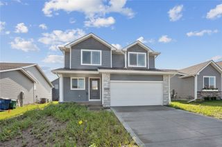 1213 NW Driftwood Drive, Ankeny, IA 50023