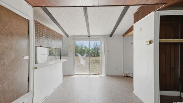 3651 E Ih 10, Seguin, TX 78155