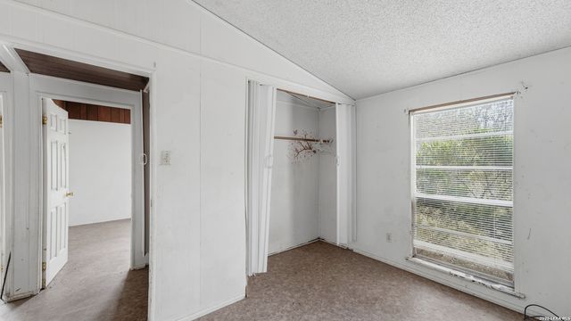 3651 E Ih 10, Seguin, TX 78155