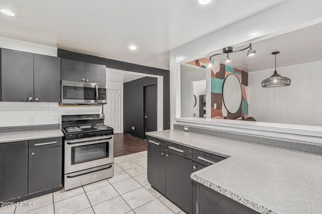 5630 N 30TH Drive, Phoenix, AZ 85017