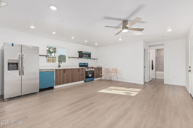 5630 N 30TH Drive, Phoenix, AZ 85017