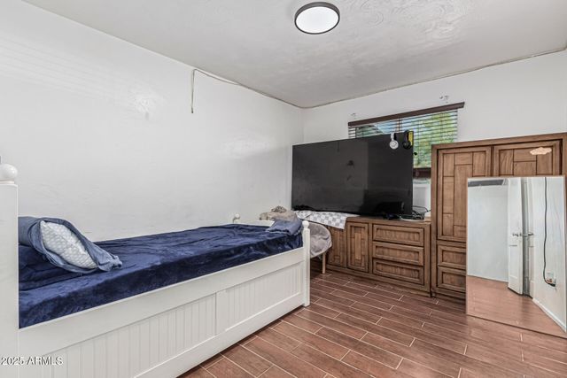 5630 N 30TH Drive, Phoenix, AZ 85017