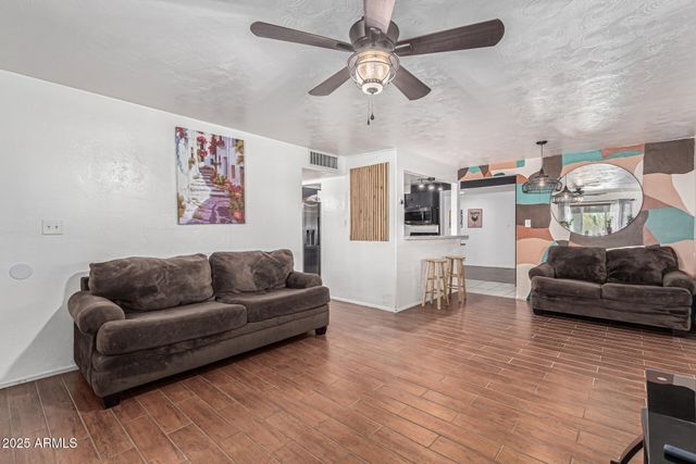 5630 N 30TH Drive, Phoenix, AZ 85017